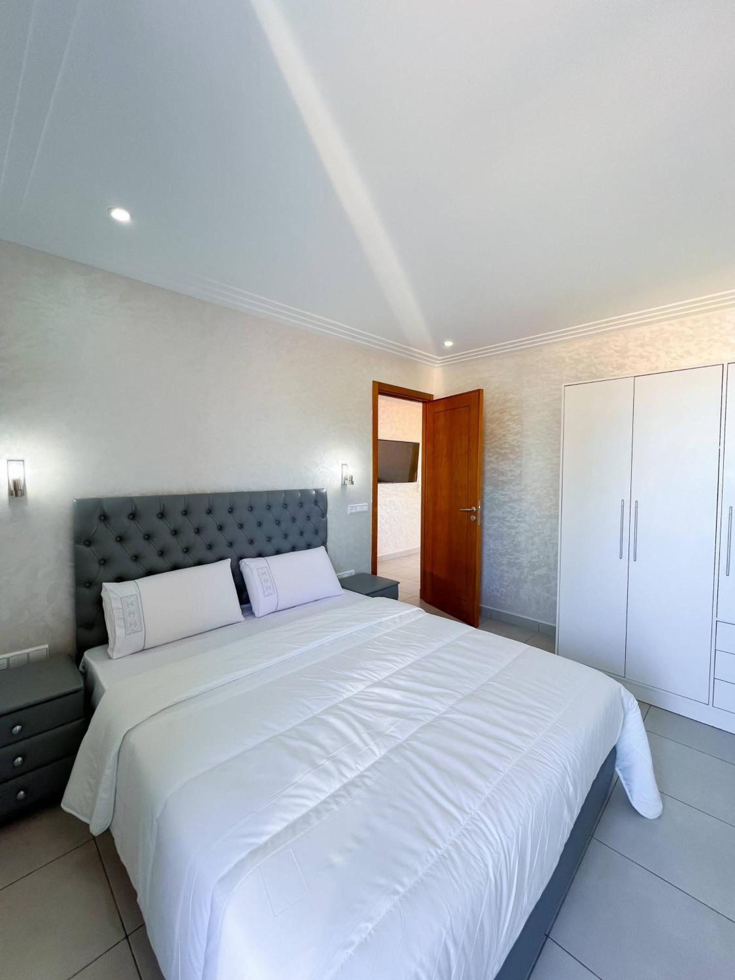Royal Rif Al Hoceima Aparthotel Exteriör bild