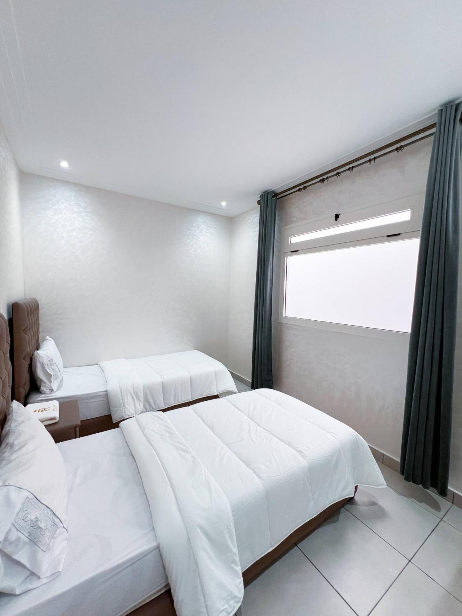 Royal Rif Al Hoceima Aparthotel Exteriör bild
