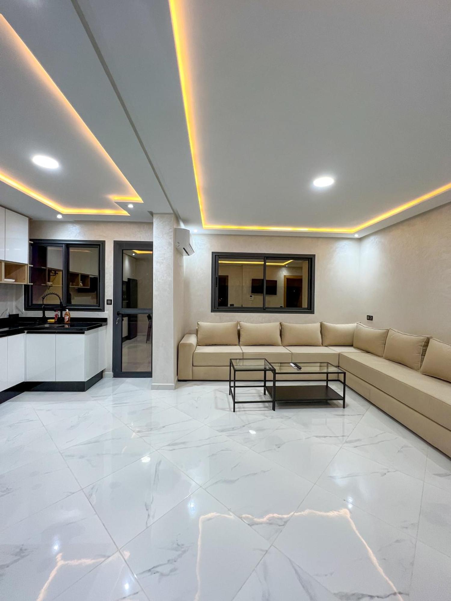 Royal Rif Al Hoceima Aparthotel Exteriör bild